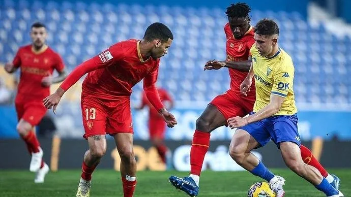 Nhận định, soi kèo Gil Vicente vs Estoril Praia, 0h00 ngày 22/9: Khách gặp khó