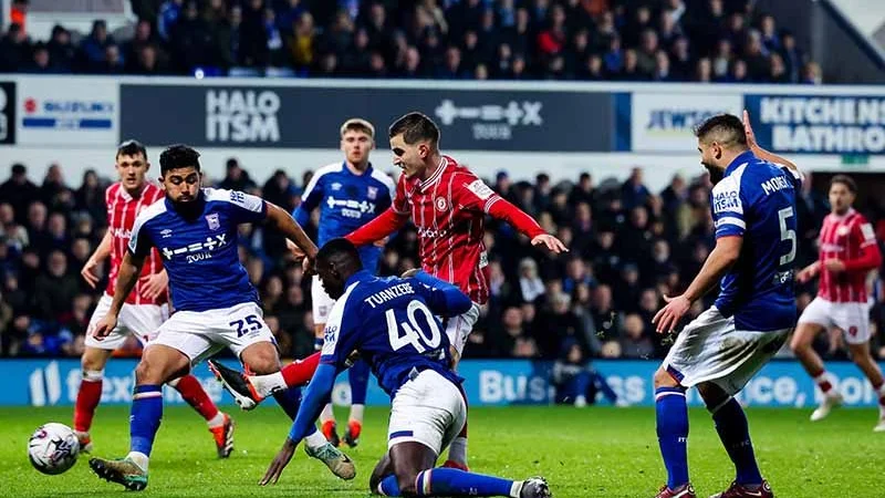 Nhận định, Soi kèo Bristol City vs Ipswich Town 1h45 ngày 1/10: Bất phân thắng bại