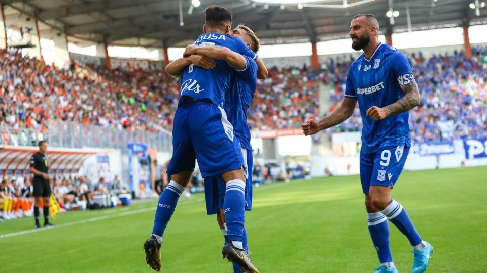 Nhận định, Soi kèo Lech Poznan vs Zaglebie Lubin, 1h30 ngày 13/09: Mục tiêu 3 điểm