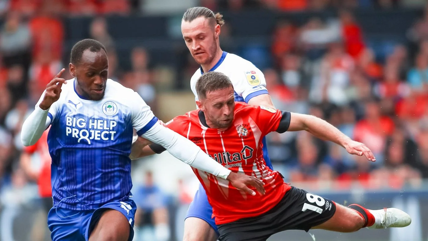 Nhận định, Soi kèo Luton Town vs Wigan Athletic, 1h45 ngày 20/08: Điểm tựa sân nhà
