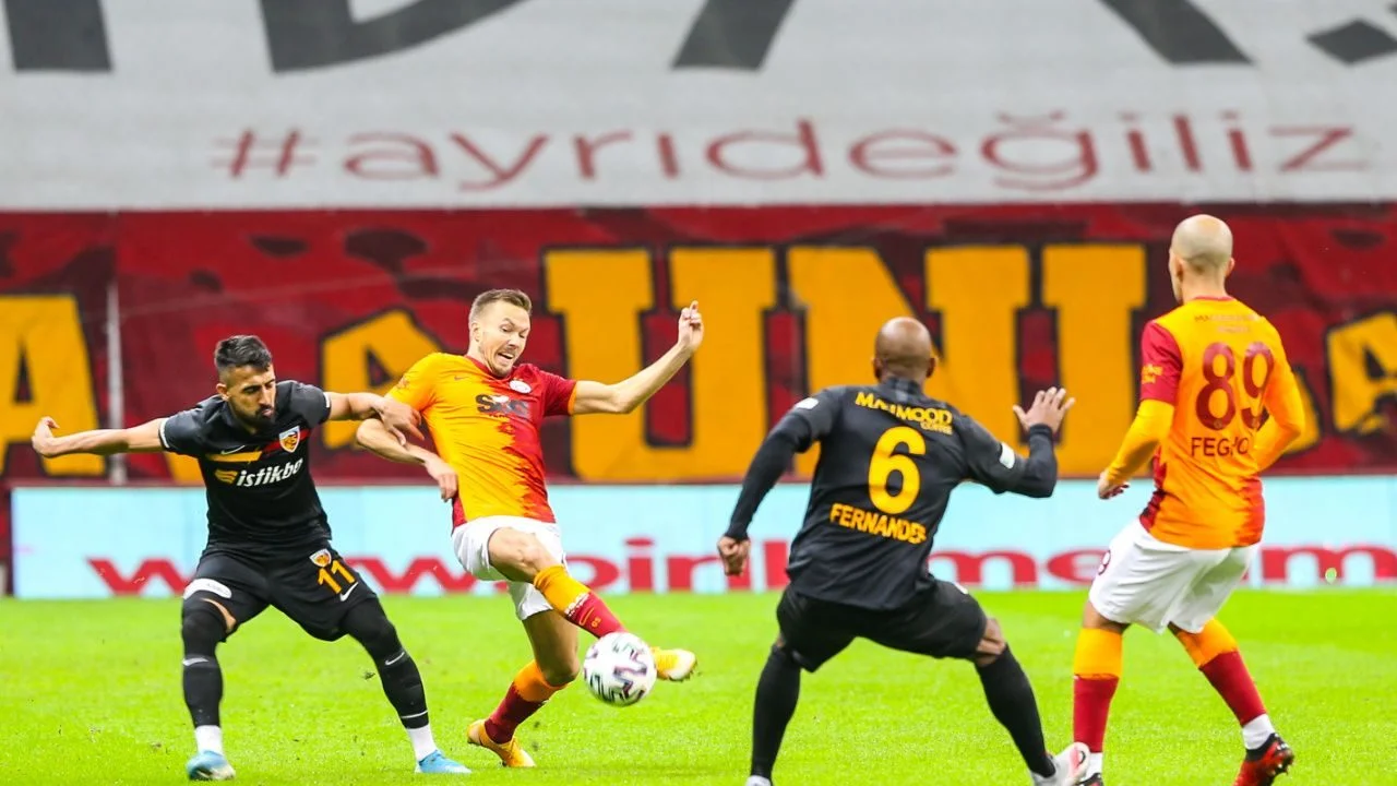 Nhận định, Soi kèo Kayserispor vs Galatasaray, 1h30 ngày 25/08: Sức mạnh vượt trội