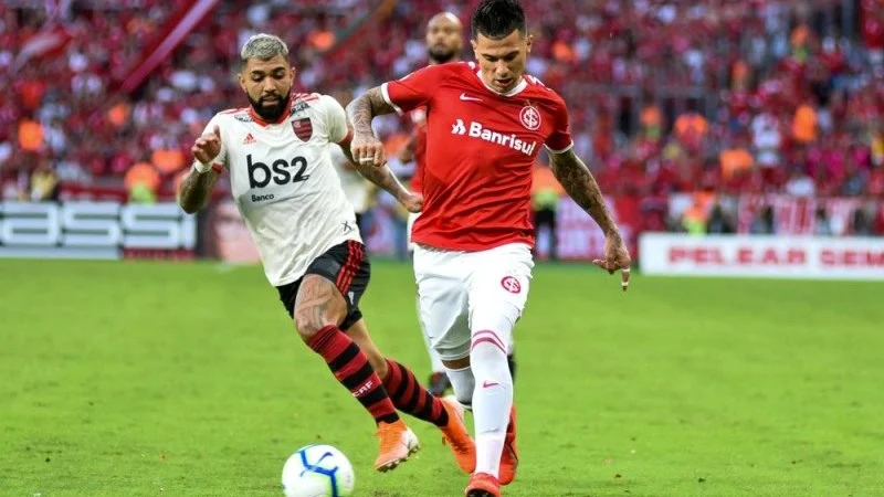 Nhận định, Soi kèo Internacional vs Flamengo 07h30 ngày 21/08: Khách tiếp tục thắng