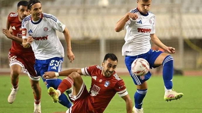 Nhận định, soi kèo Dinamo City vs Hajduk Split, 1h45 ngày 15/8: Hòa là đủ