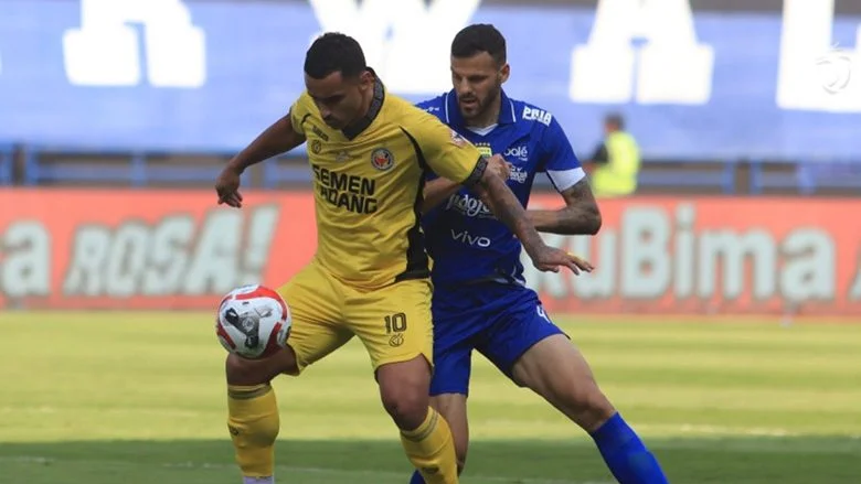 Nhận định, Soi tỷ lệ kèo Persijap Jepara vs Persib Bandung 18h30 ngày 18/8: Đẳng cấp nhà vô địch