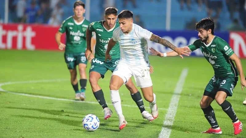 Nhận định, Soi kèo Sarmiento Junin vs Atletico Tucuman 5h00 ngày 19/8: Không dễ khuất phục