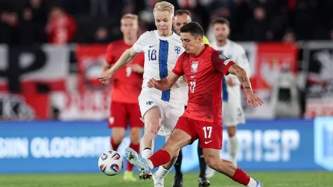 Soi kèo góc Ba Lan vs Phần Lan, 01h45 ngày 8/9