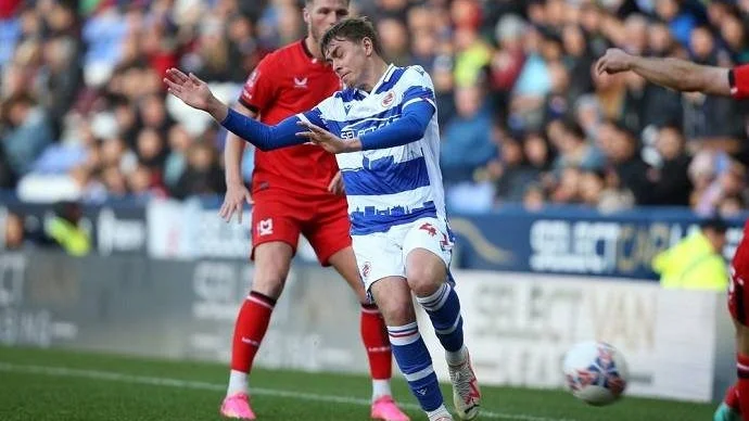Nhận định, soi kèo Reading vs MK Dons, 1h00 ngày 8/10: Điểm tựa sân nhà