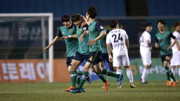 Nhận định, soi kèo Seoul E-Land FC vs Hwaseong FC, 12h00 ngày 7/10: Bất phân thắng bại