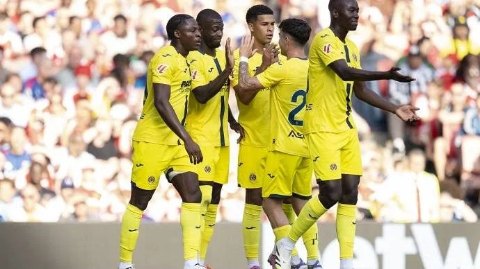 Siêu máy tính dự đoán Villarreal vs Real Oviedo, 2h30 ngày 16/8