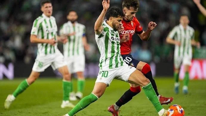 Siêu máy tính dự đoán Osasuna vs Elche, 0h30 ngày 26/9