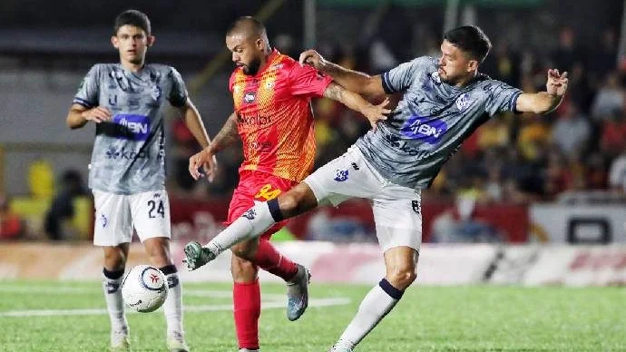 Soi kèo góc Cartagines vs Herediano, 09h00 ngày 11/9