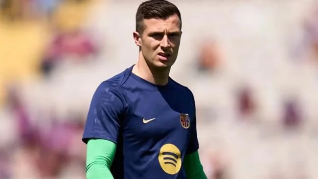 Inaki Pena đứng trước ngã rẽ định mệnh tại Barcelona
