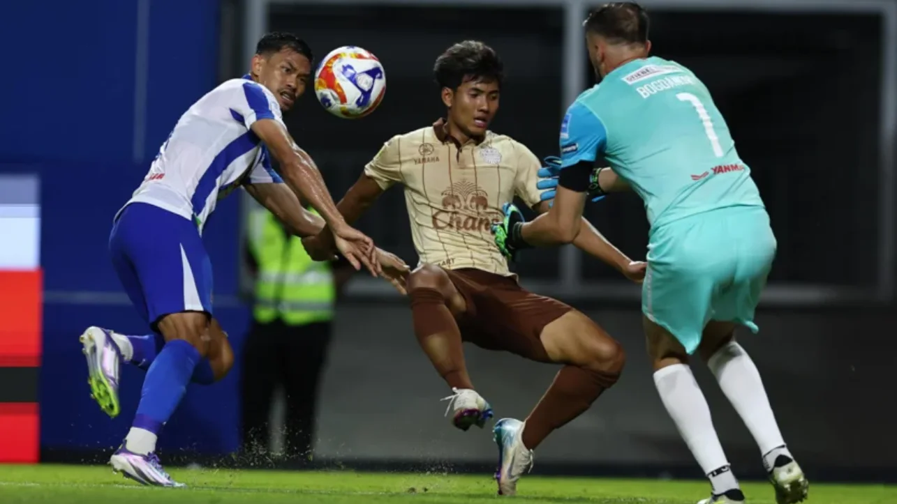 Đương kim vô địch Buriram gây thất vọng ở bảng đấu của CLB CAHN