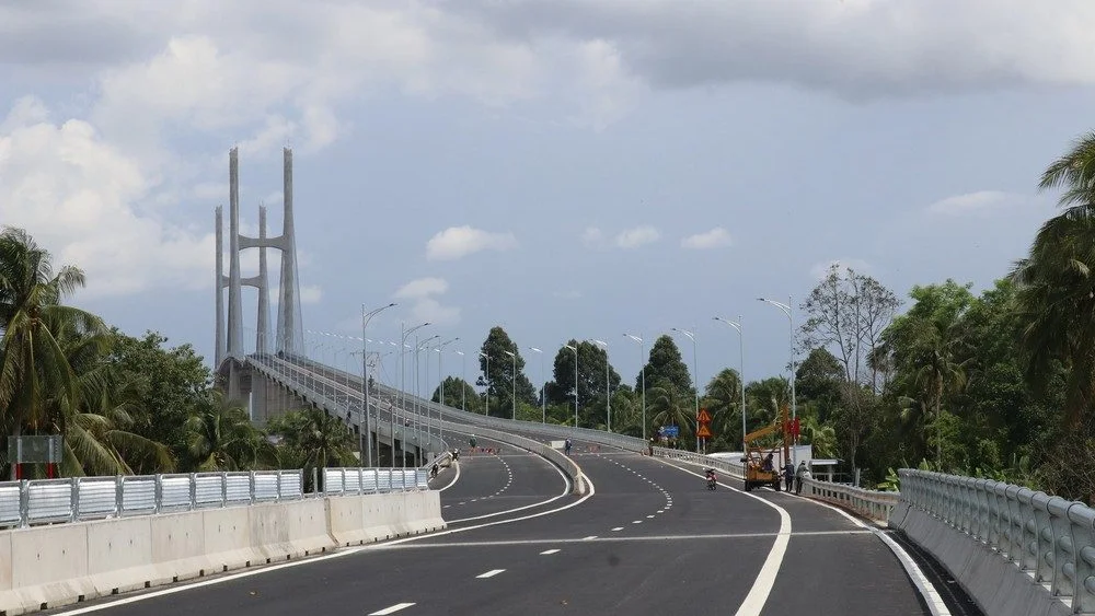 Từ mùa Thu cách mạng đến mùa Thu kiến thiết