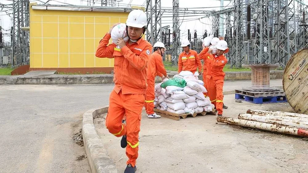EVN chỉ đạo toàn hệ thống phòng, chống bão số 5 với tinh thần khẩn cấp