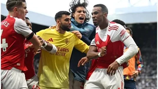 Rio Ferdinand dự đoán cuộc đua vô địch ở Ngoại hạng Anh mùa này