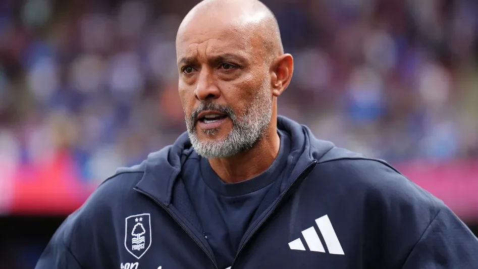 HLV West Ham cảnh giác trước khả năng tận dụng các pha bóng cố định của Arsenal