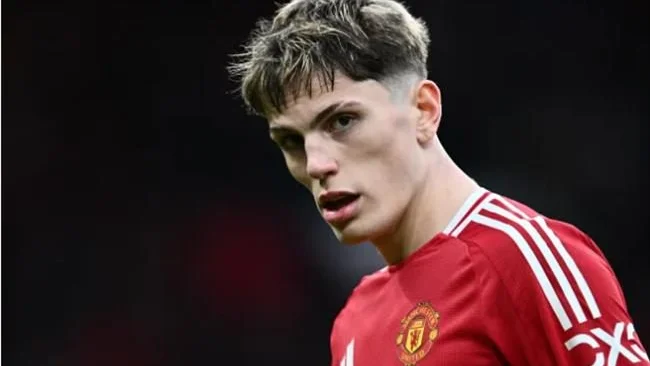 Chelsea gửi tin nhắn cho Alejandro Garnacho