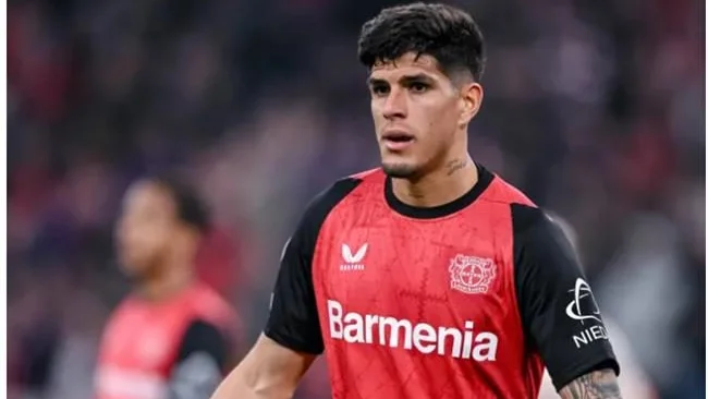 Bayer Leverkusen phản hồi đề nghị của Arsenal cho Piero Hincapie