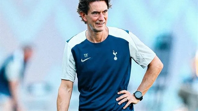 Thomas Frank chỉ ra lợi thế của Tottenham trước PSG