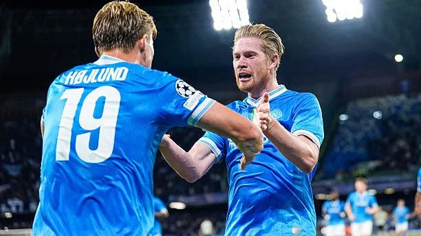 De Bruyne có câu 'trả lời' sau khi bị Conte dằn mặt