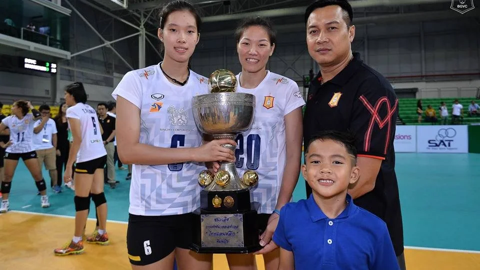 Tin nóng thể thao tối 30/9: Đội bóng chuyền nữ Việt Nam có thay đổi lịch sử, thầy cũ của Thanh Thúy góp mặt
