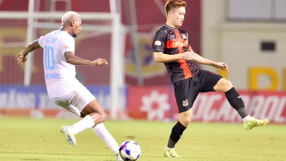 Chuyên gia Đoàn Minh Xương: 'Ứng viên vô địch V-League trên đường trở lại'