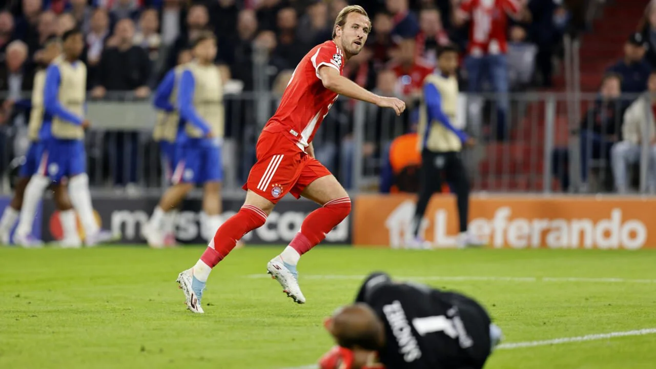 Harry Kane: Khẩu thần công ngạo nghễ