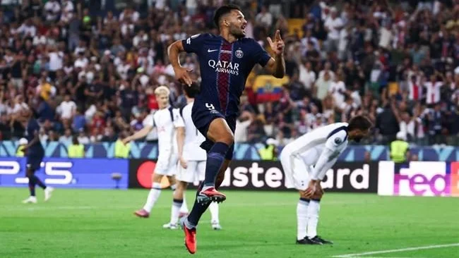 Goncalo Ramos khẳng định tương lai ở PSG sau màn hóa người hùng
