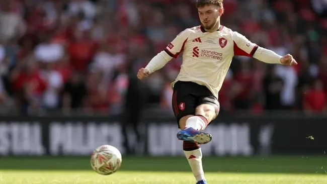Crystal Palace đưa Harvey Elliott trở thành mục tiêu số 1