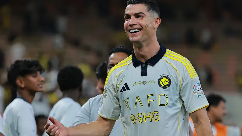 Ronaldo có thể tái đấu MU