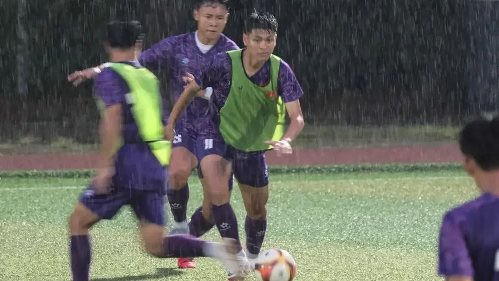 Tin nóng bóng đá Việt hôm nay 20/9: U18 Việt Nam gặp K-League U18 All Star; Công Phượng báo tin vui cho Trường Tươi Đồng Nai