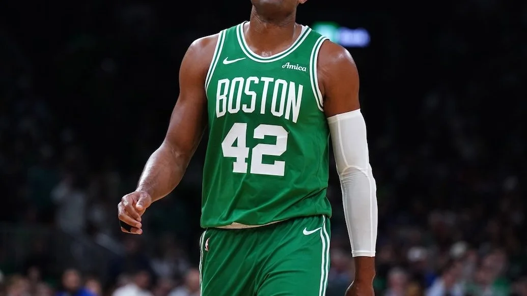 Chuyển nhượng NBA: “Chốt đơn” Al Horford, Golden State giải thành công bài toán trung phong