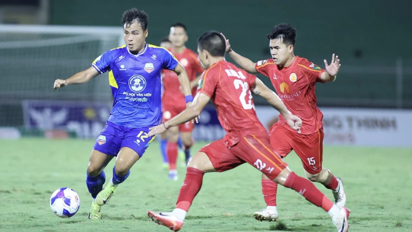 Đội sinh viên cầm hòa ứng viên thăng hạng V.League