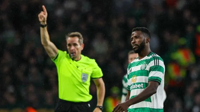 VAR mắc sai lầm chấn động khi hủy bàn thắng của Celtic