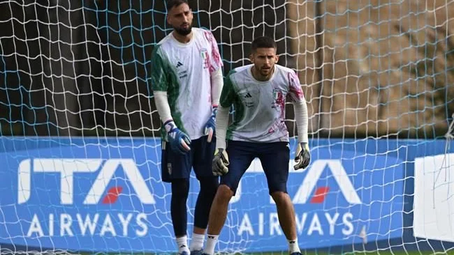 Thủ môn Tottenham lên tiếng về việc Donnarumma rời PSG