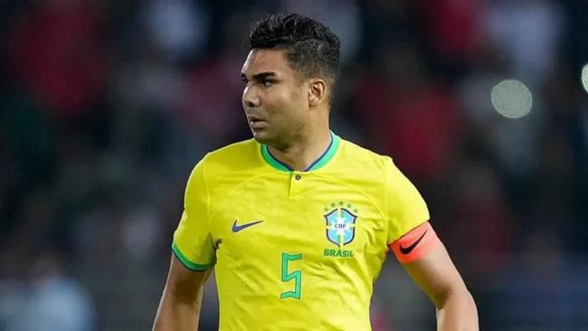 Ancelotti ủng hộ Casemiro đeo băng thủ quân tuyển Brazil