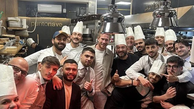 Bên trong cuộc sống mới của Kevin De Bruyne ở Naples